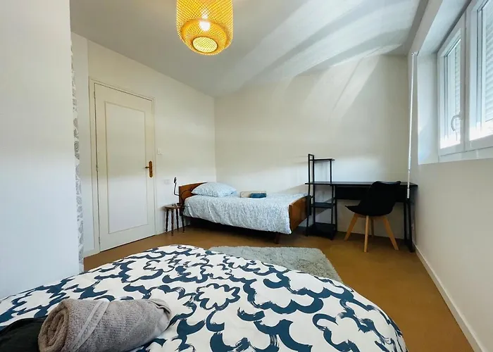 Casa Spacieuse אנז'ה